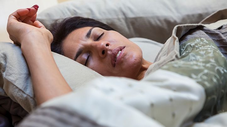 Los je Menopauze-gerelateerde Slaapproblemen op met deze Wetenschappelijke Formule